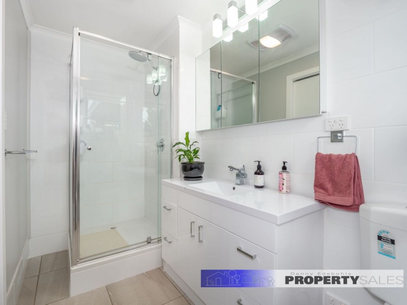 18 Desmond Street, Moe VIC 3825