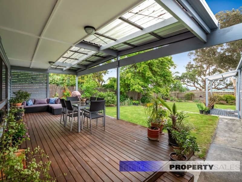 18 Desmond Street, Moe VIC 3825