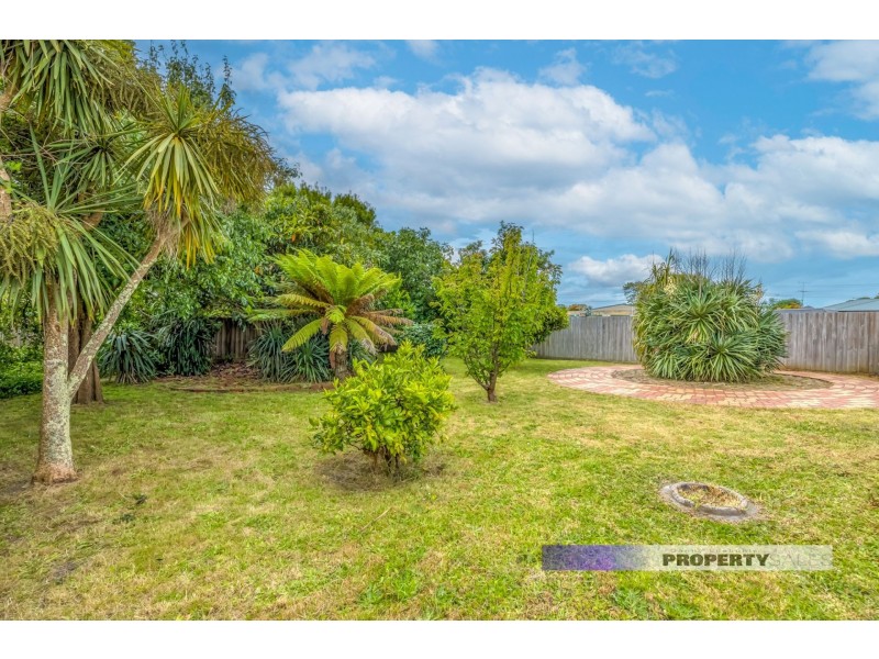 6 Peer Street, Moe VIC 3825