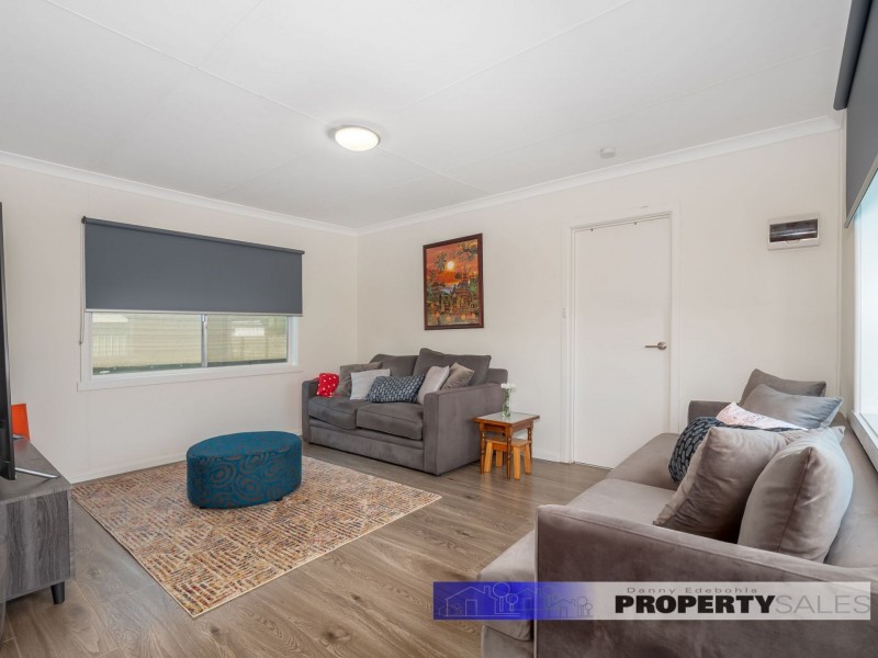 16 Dodemaides Road, Trafalgar VIC 3824