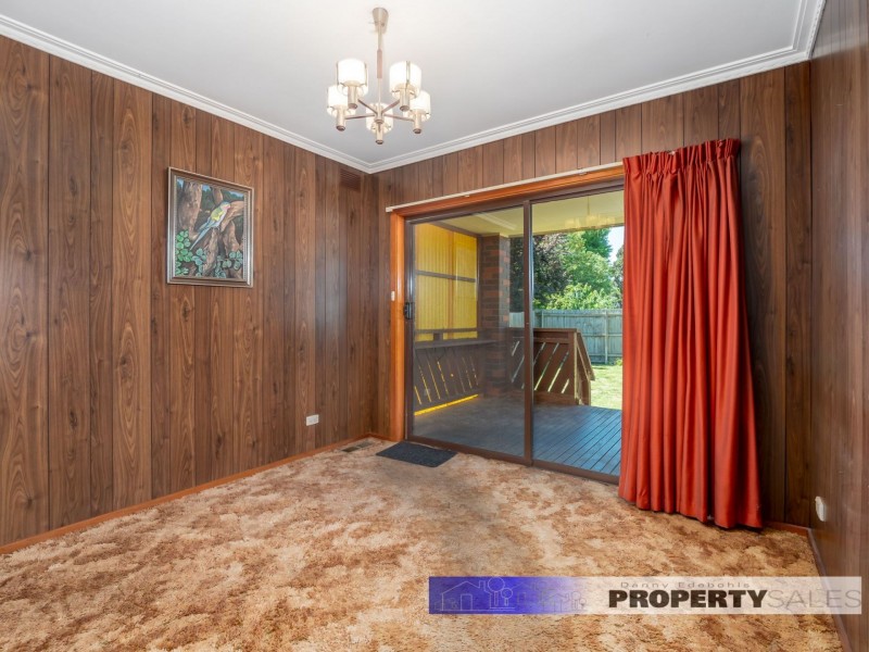 1A Alexander Avenue, Moe VIC 3825