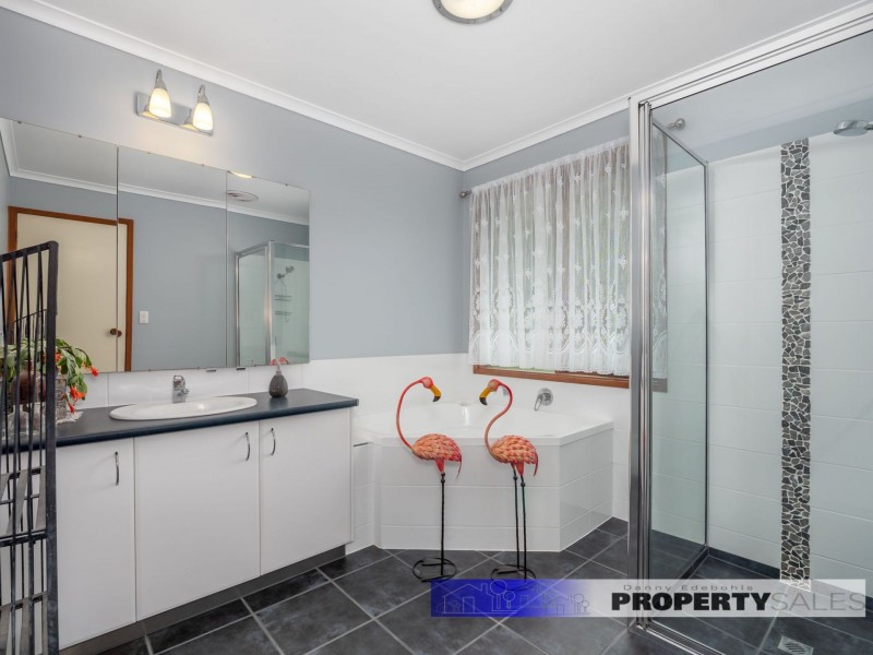 60 Saviges Road, Yallourn North VIC 3825