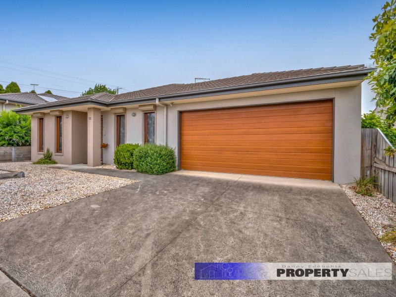 2C Boolarra Avenue, Newborough VIC 3825