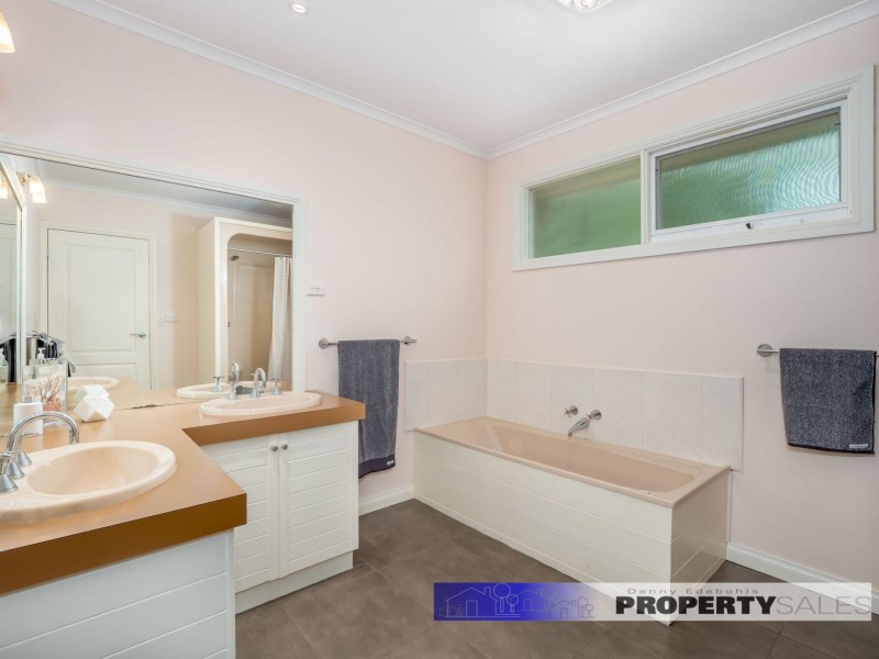 1 Linkside Court, Yallourn VIC 3825