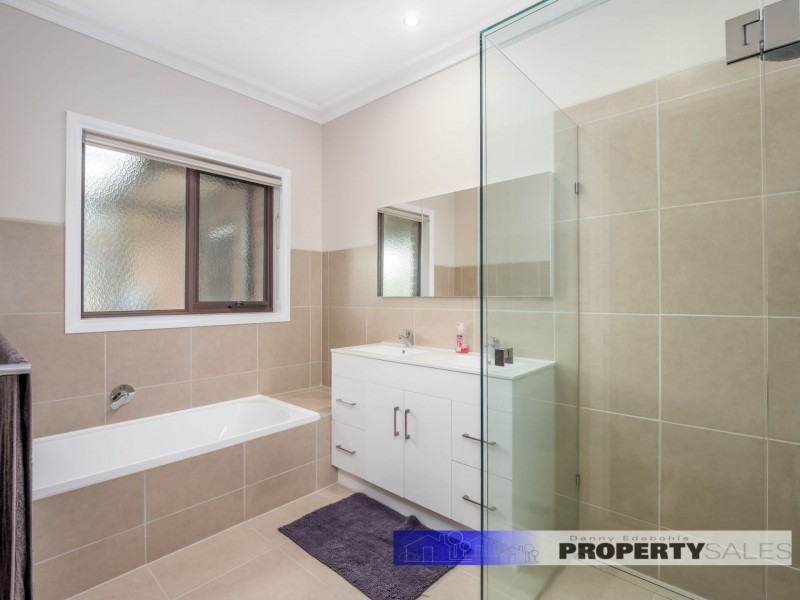 26 March Street, Newborough VIC 3825