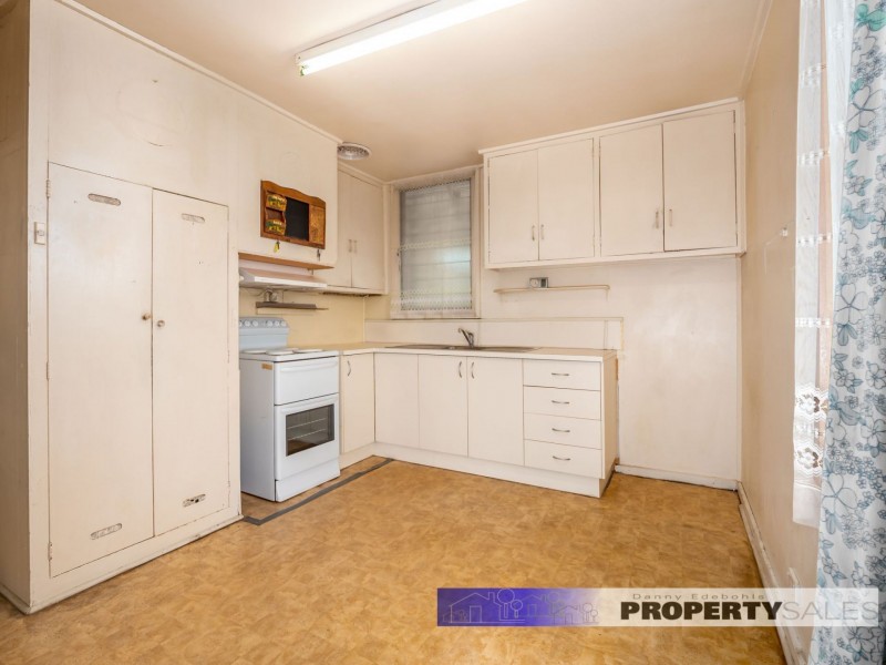 2 Malnham Crescent, Newborough VIC 3825