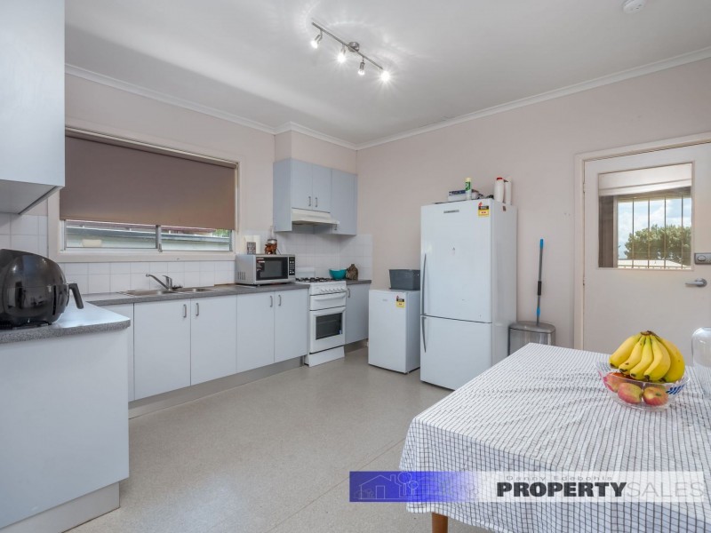 19 Lincoln Street, Moe VIC 3825