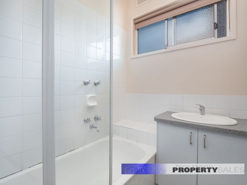 19 Lincoln Street, Moe VIC 3825
