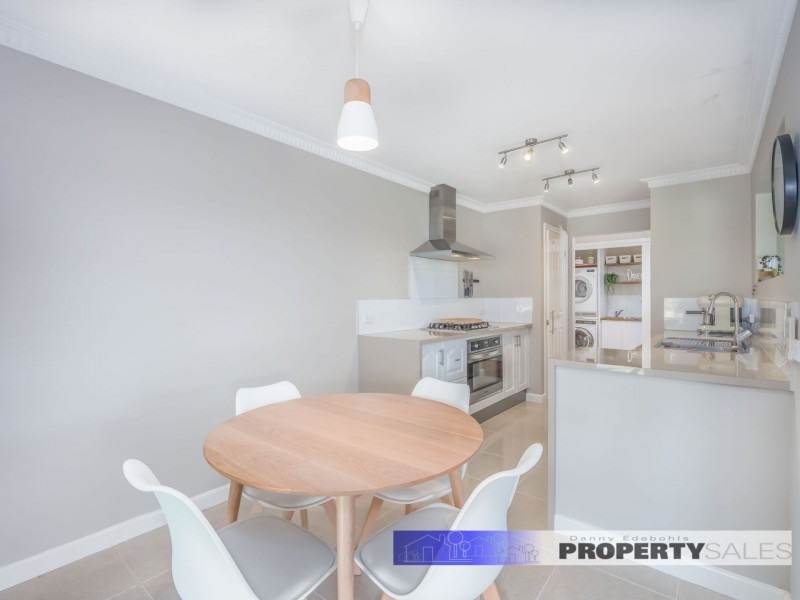 4 Mervyn Street, Moe VIC 3825