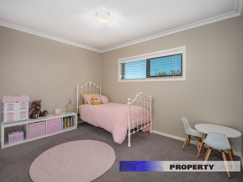 4 Mervyn Street, Moe VIC 3825