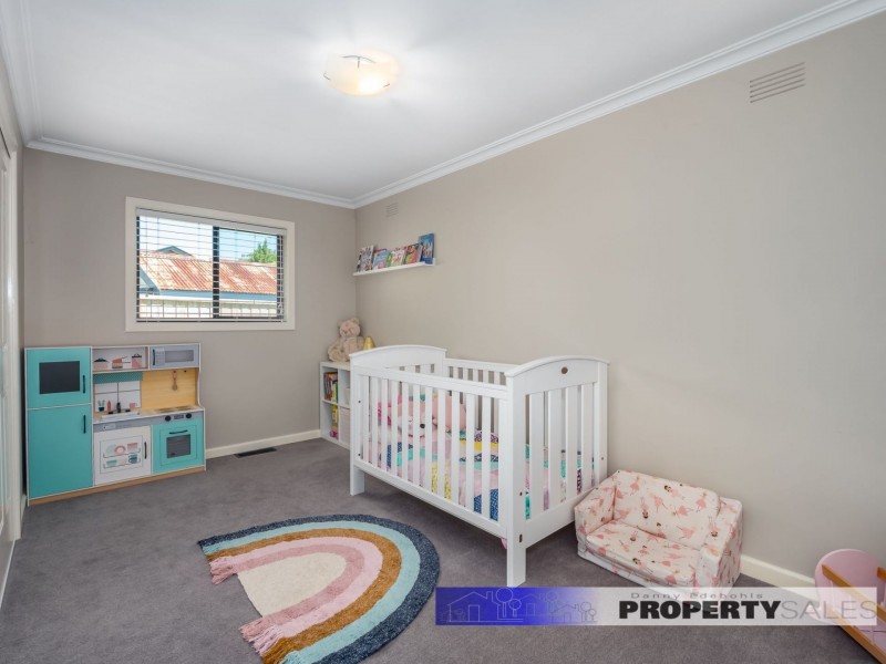 4 Mervyn Street, Moe VIC 3825