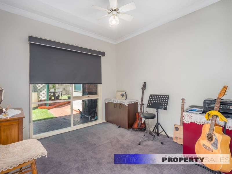 6 Kennedy Court, Newborough VIC 3825