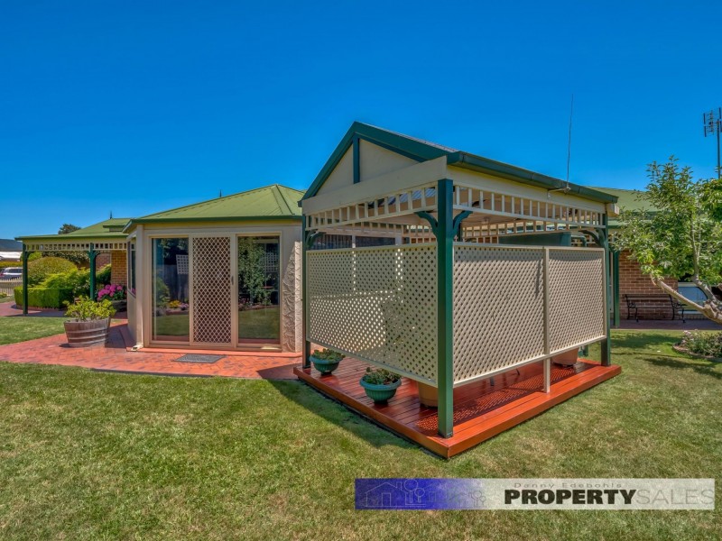 6 Kennedy Court, Newborough VIC 3825