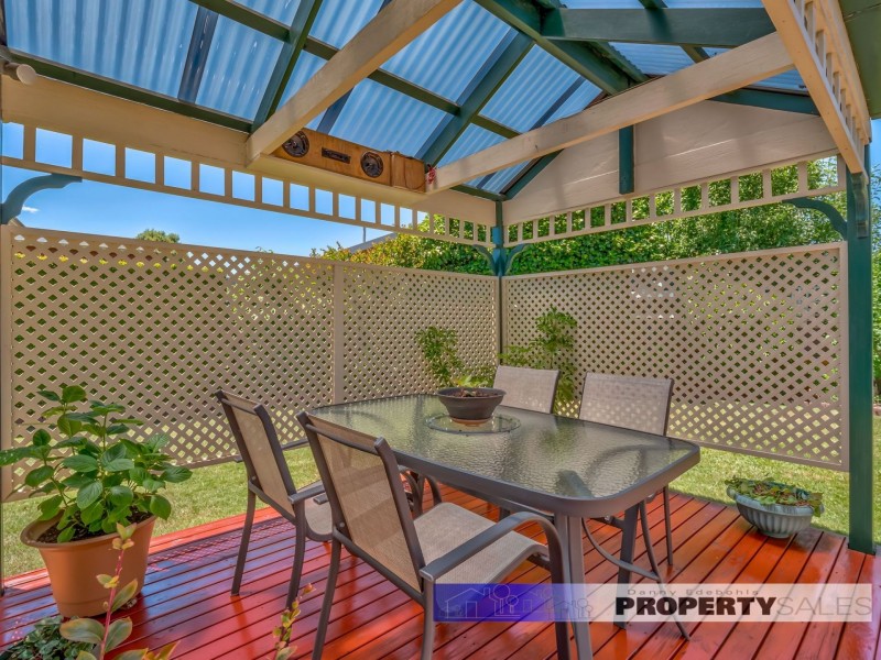 6 Kennedy Court, Newborough VIC 3825