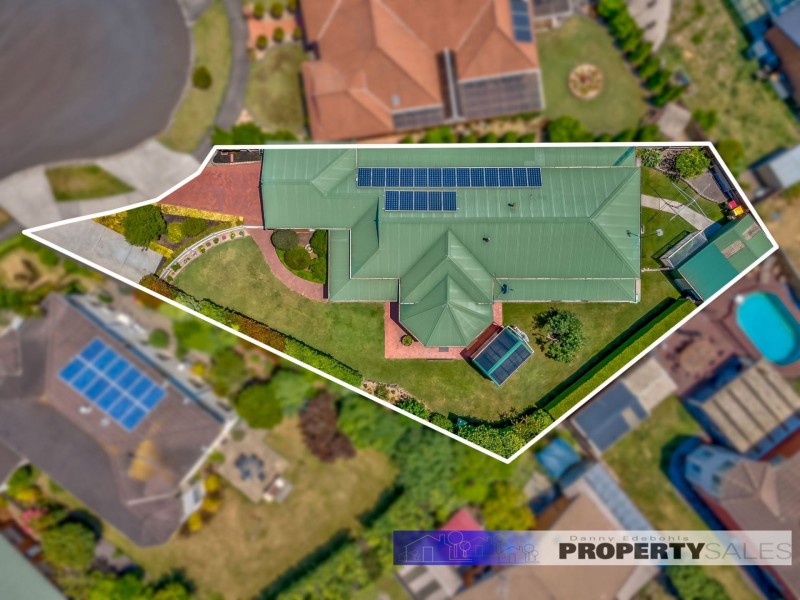 6 Kennedy Court, Newborough VIC 3825