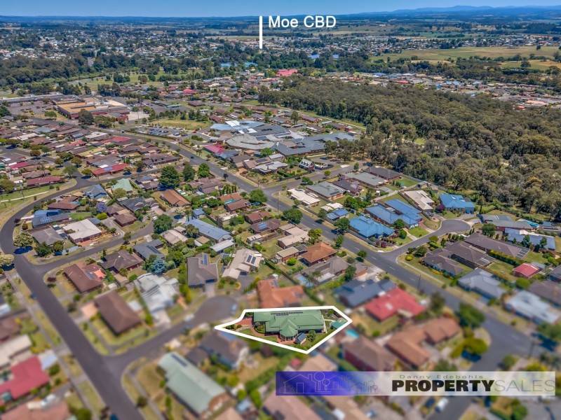 6 Kennedy Court, Newborough VIC 3825