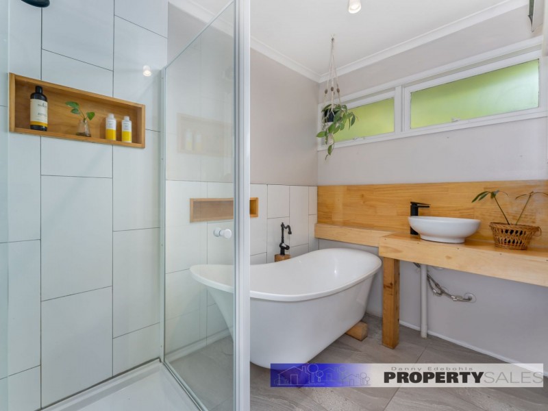 11 St Gwinear Court, Rawson VIC 3825