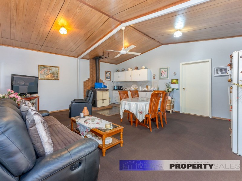 10 Catani Court, Newborough VIC 3825