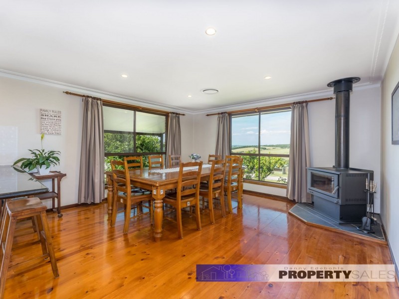 323 Coalville Road, Moe South VIC 3825