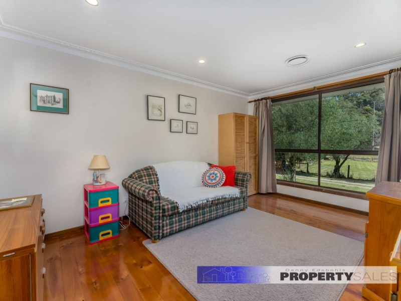 323 Coalville Road, Moe South VIC 3825