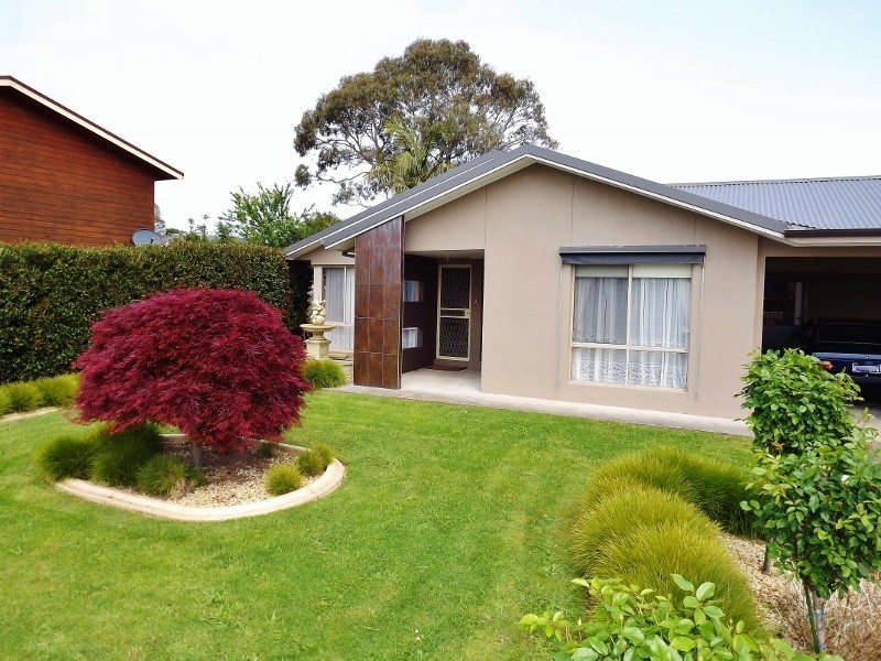 12 Wirrana Drive, Moe VIC 3825