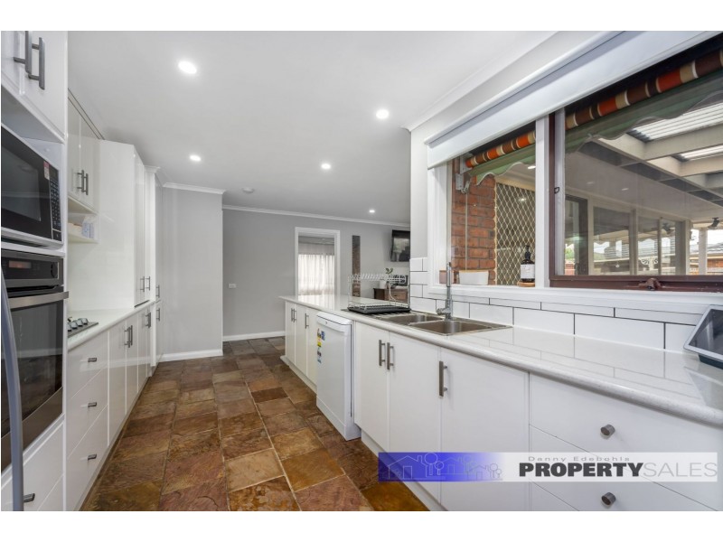 3 Banksia Street, Newborough VIC 3825