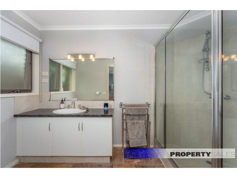 3 Banksia Street, Newborough VIC 3825