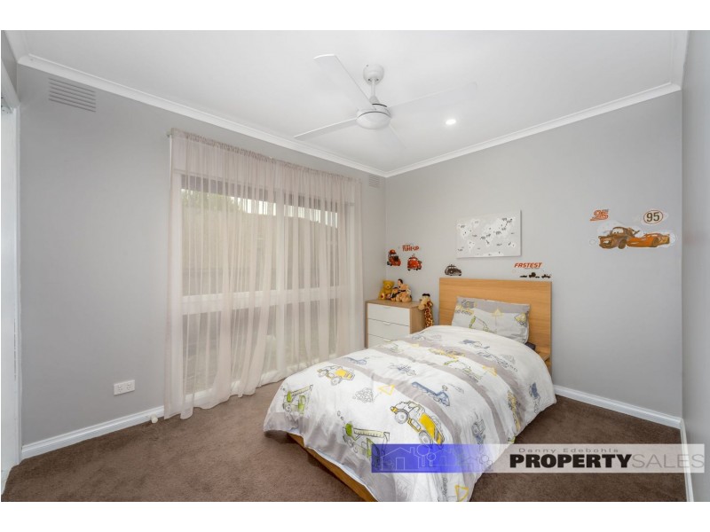 3 Banksia Street, Newborough VIC 3825