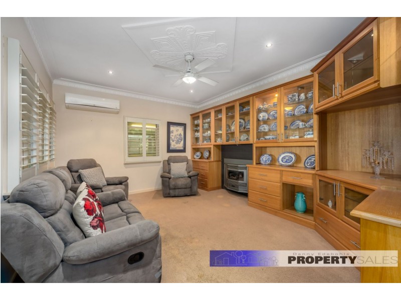 79 Moore Street, Moe VIC 3825