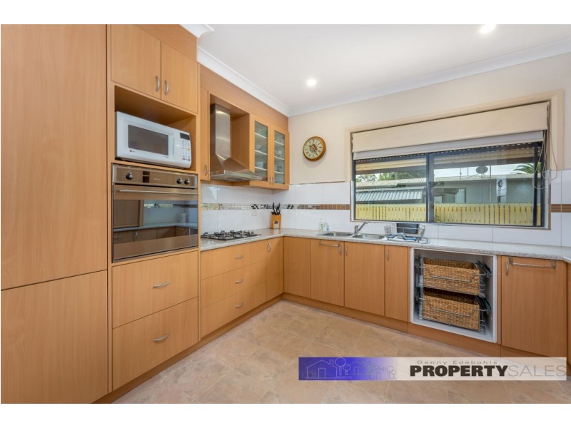 79 Moore Street, Moe VIC 3825