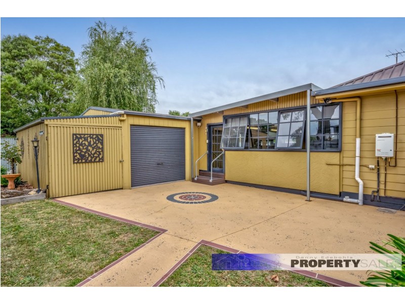 79 Moore Street, Moe VIC 3825