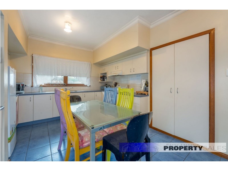 5 Tresswell Avenue, Newborough VIC 3825