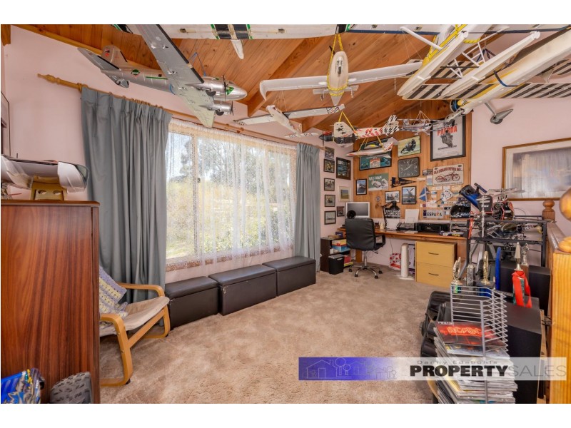 3 Mitchell Court, Willow Grove VIC 3825