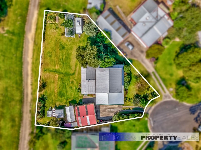 3 Mitchell Court, Willow Grove VIC 3825