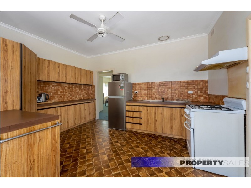 27 York Street, Moe VIC 3825