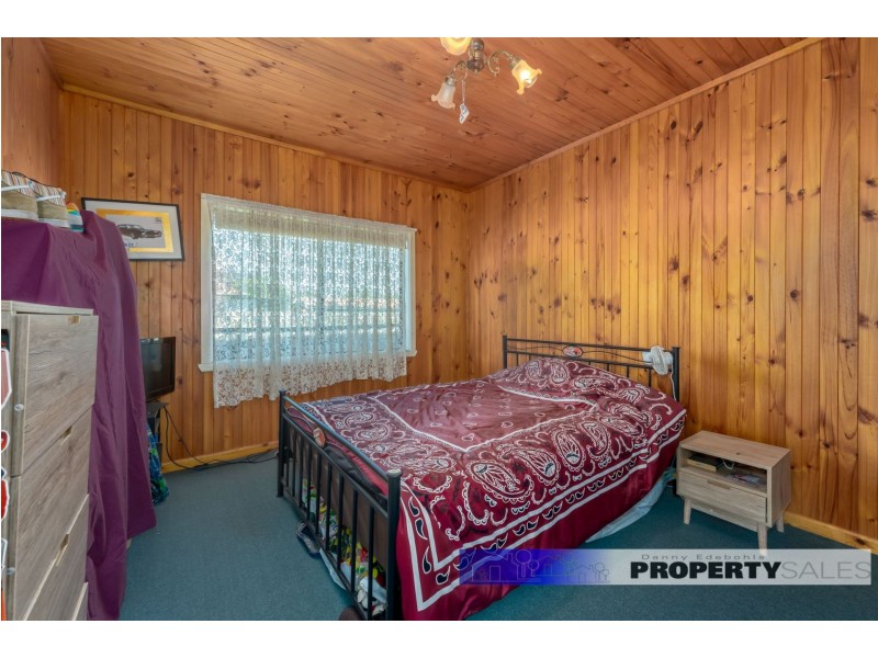 27 York Street, Moe VIC 3825