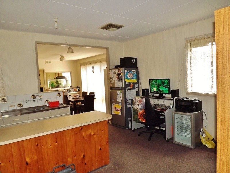 51 Western Avenue, Newborough VIC 3825