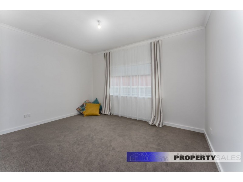 21 Castle Street, Moe VIC 3825