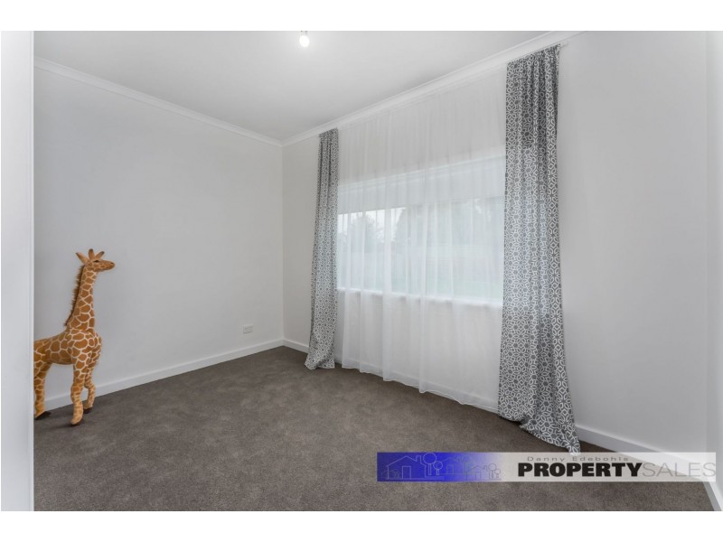 21 Castle Street, Moe VIC 3825
