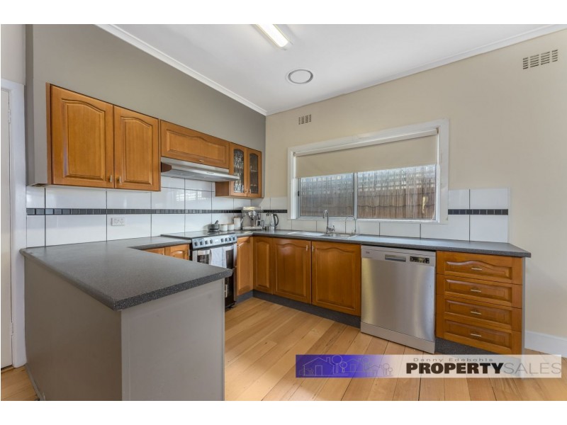 24 Trent Street, Newborough VIC 3825