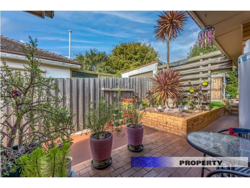 18 Bayley Street, Moe VIC 3825