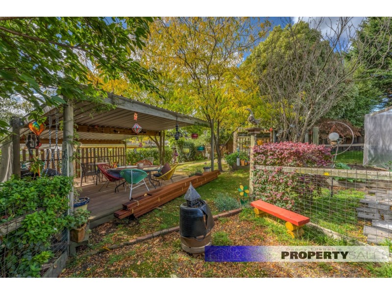 18 Bayley Street, Moe VIC 3825