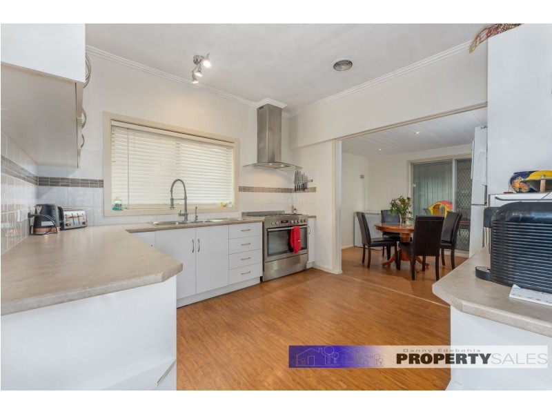 23 Scott Avenue, Moe VIC 3825