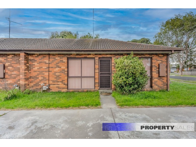 1/3 Hyland Street, Moe VIC 3825