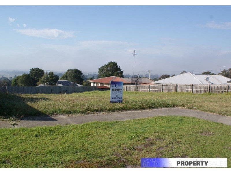 65 Mountain Grey Circuit, Morwell VIC 3840