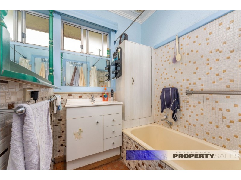 69 Margaret Street, Moe VIC 3825