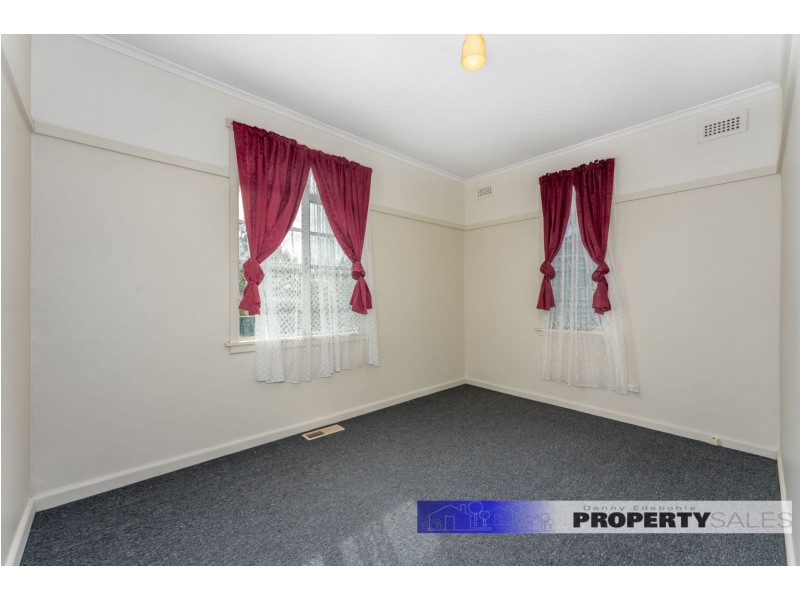 12 Windsor Avenue, Moe VIC 3825