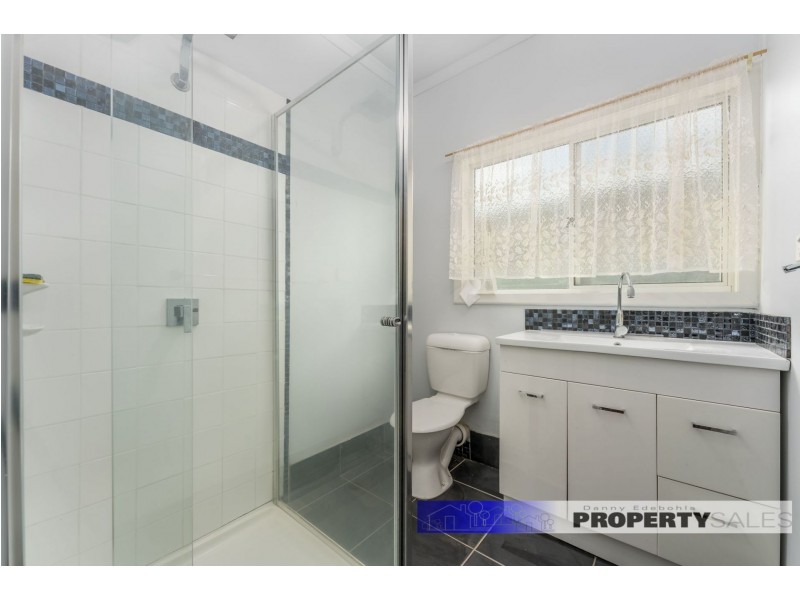 12 Windsor Avenue, Moe VIC 3825