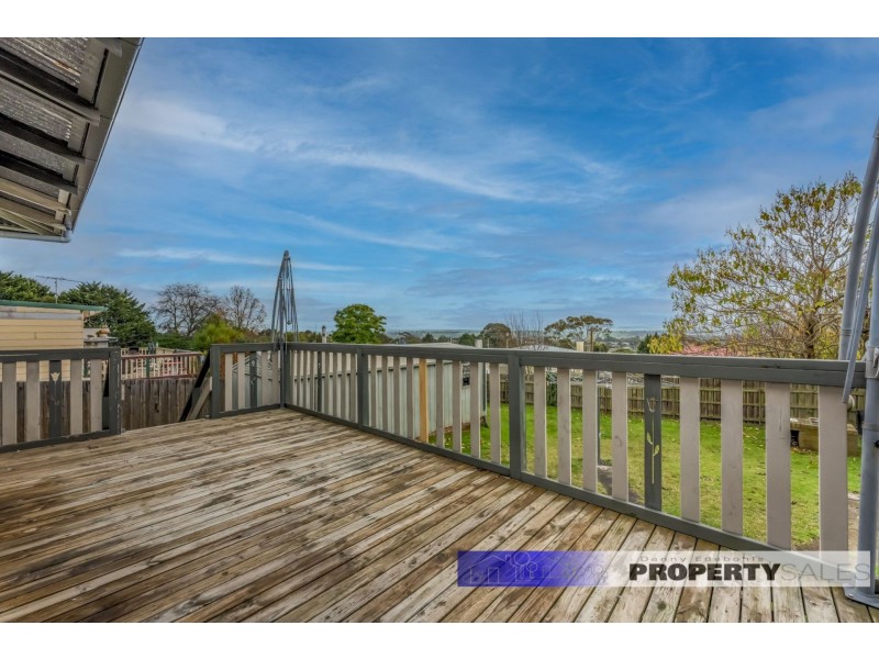 12 Windsor Avenue, Moe VIC 3825