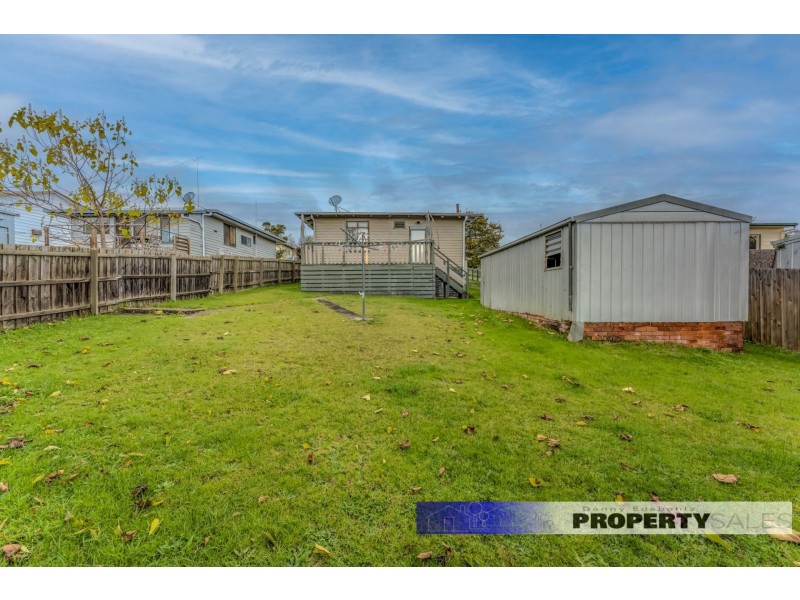 12 Windsor Avenue, Moe VIC 3825